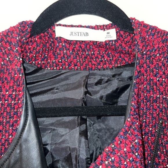 Just Fab Winter Boucle Moto Burgundy Jacket Size Medium - Picture 3 of 7